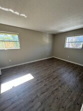 1852 Meadow Ave in Ft. Myers, FL - Building Photo - Building Photo