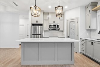 17 Calle Moreno in Brownsville, TX - Building Photo - Building Photo