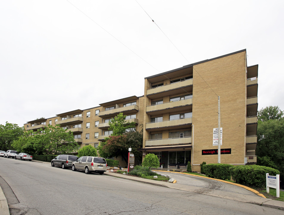 Rexleigh Gardens in Toronto, ON - Building Photo