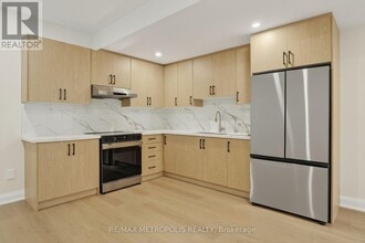 3 Bonacres Ave in Toronto, ON - Building Photo - Building Photo