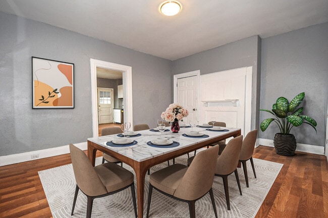 375 1/2 Main St in Pittsburgh, PA - Foto de edificio - Building Photo