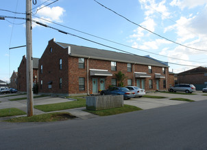 220 Geneva St in Metairie, LA - Building Photo - Building Photo