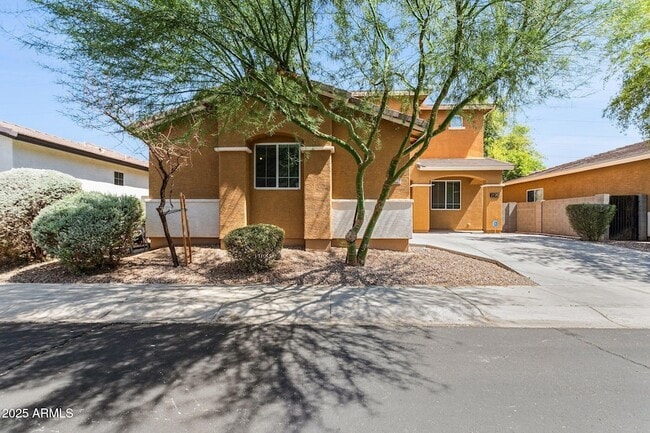 property at 2730 E Ellis St
