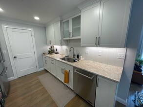 1400 Centre St in Boston, MA - Building Photo - Building Photo
