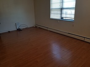 231 69th St-Unit -7A in Guttenberg, NJ - Building Photo - Building Photo