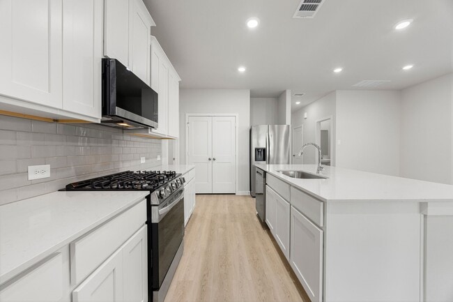 302 Brazen Forest Trl