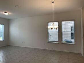 10360 Austrina Oak Lp in Winter Garden, FL - Building Photo - Building Photo