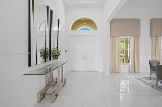 5292 S Sterling Ranch Cir in Davie, FL - Building Photo - Building Photo