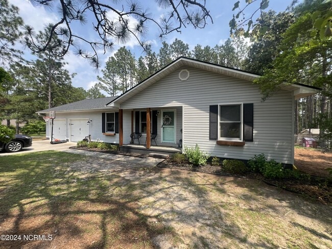 property at 185 N Peach St