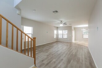 1369 S Bogle Ct in Chandler, AZ - Building Photo - Building Photo