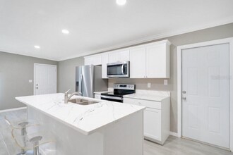 2907 E Washington St in Orlando, FL - Building Photo - Building Photo