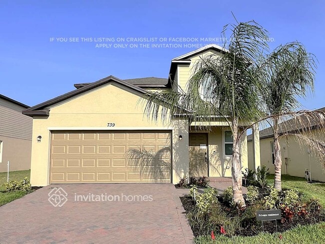property at 739 Carlyle Wy