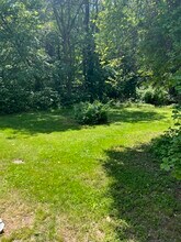 29 Martin St, Unit Apt 1 in Keene, NH - Foto de edificio - Building Photo