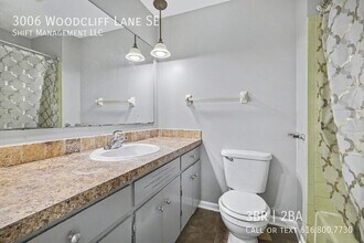 3006 Woodcliff Ln SE in Grand Rapids, MI - Building Photo - Building Photo