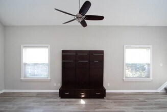 1811 Pope St in Virginia Beach, VA - Building Photo - Building Photo