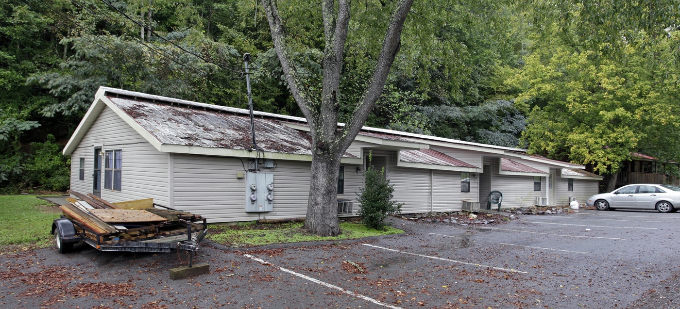 3370 Forge Hideaway Loop in Pigeon Forge, TN - Foto de edificio