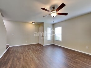 8859 Arbor Glen Dr in North Charleston, SC - Building Photo - Building Photo