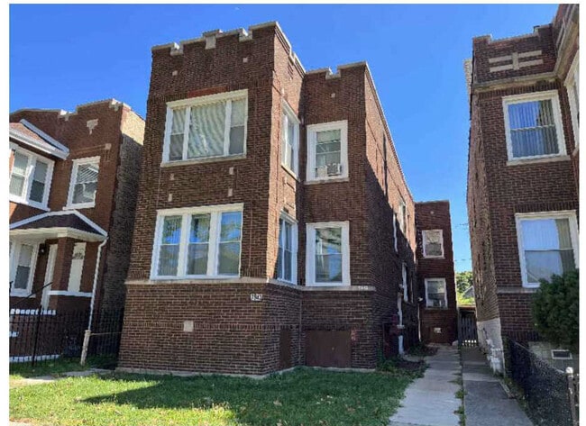 property at 7943 S Ada St