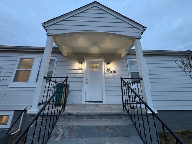 property at 2008 W Main St