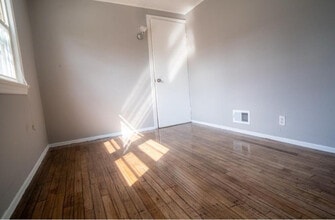 112 James St in Bloomfield, NJ - Building Photo - Building Photo