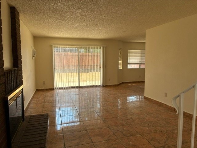 13176 Tonikan Dr