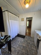 409 3rd St S in Sunburst, MT - Building Photo - Building Photo