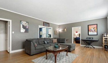 1413 Augusta Ave in Tyler, TX - Building Photo - Building Photo