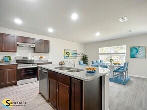 1 Seckel Ct in Palm Coast, FL - Building Photo - Building Photo