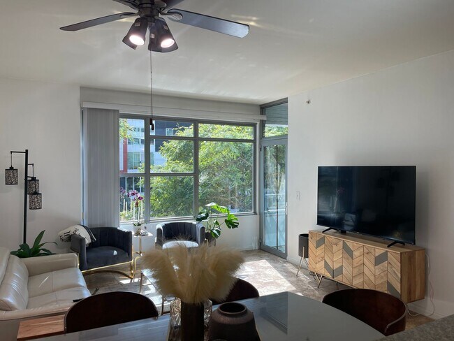 206 Park Blvd in San Diego, CA - Foto de edificio - Building Photo