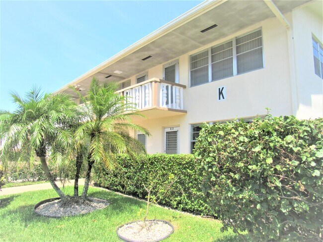 property at 214 Berkshire K