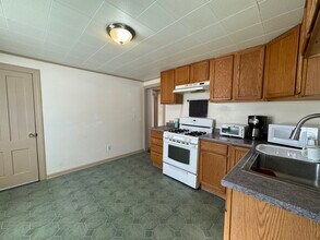 12 Durant Ter in Middletown, CT - Building Photo - Building Photo