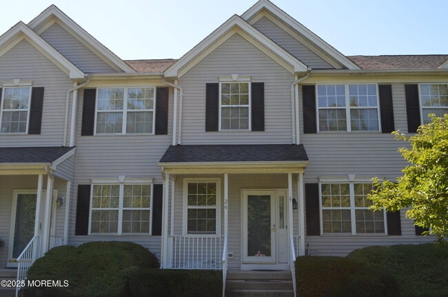 property at 24 Uxbridge Dr