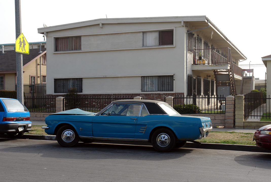 616 S Osage Ave in Inglewood, CA - Building Photo