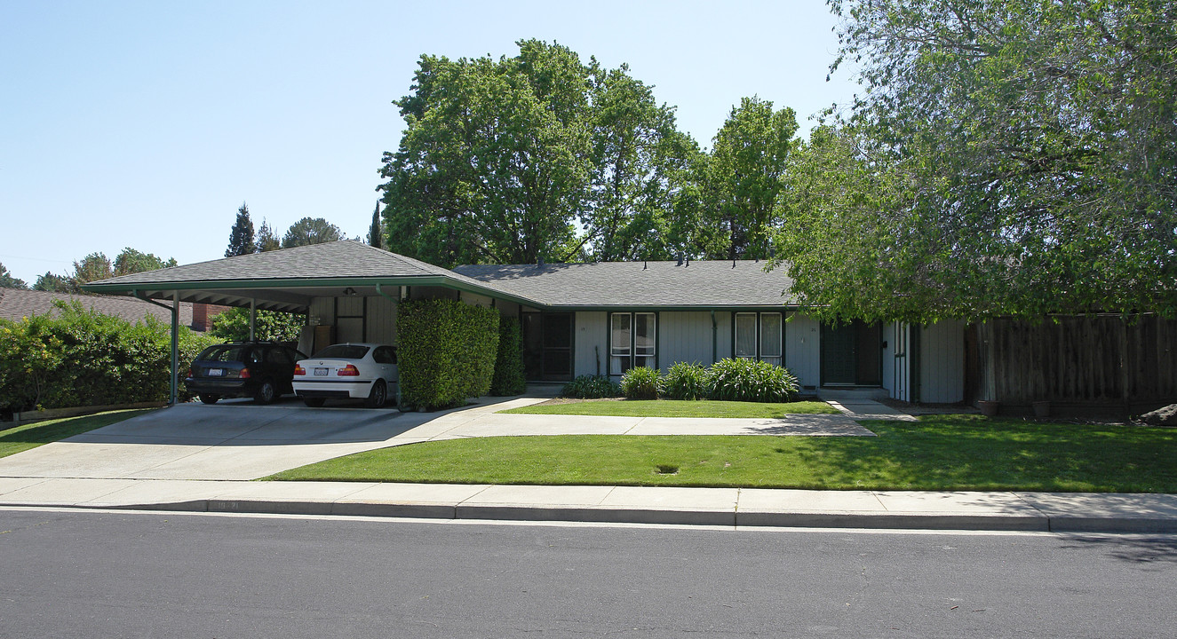 19 Sutters Mill Ct in Walnut Creek, CA - Building Photo