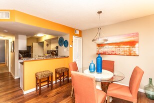 Outer Kendall Apartments For Rent Miami Fl Palmetto Place Apartments