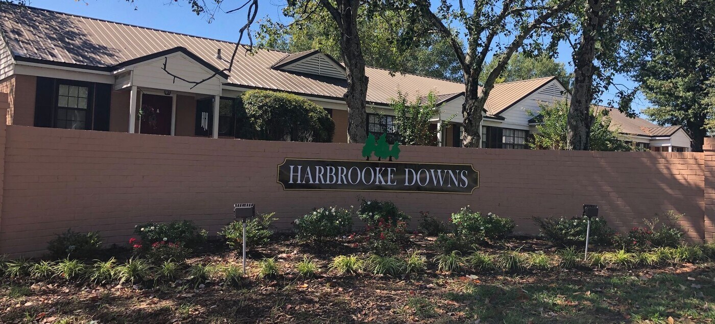 901 Hargrove Rd in Tuscaloosa, AL - Building Photo