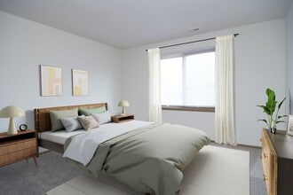 Vista Apartments in Omaha, NE - Building Photo - Interior Photo