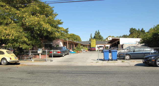 2245 Luz Ave in San Jose, CA - Building Photo - Building Photo