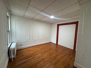 64 Corbin Ave in Jersey City, NJ - Building Photo - Building Photo