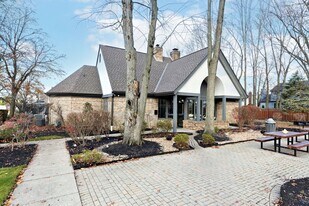 Stratford Chase Townhomes in Westerville, OH - Building Photo