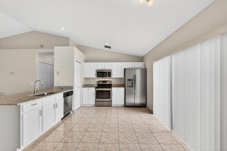 4240 Settlers Ct in St. Cloud, FL - Building Photo - Building Photo