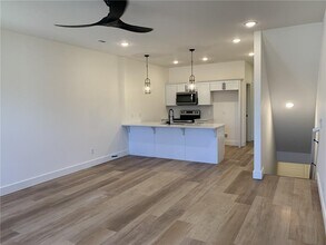 2614 SW Livingston Square in Bentonville, AR - Building Photo - Building Photo