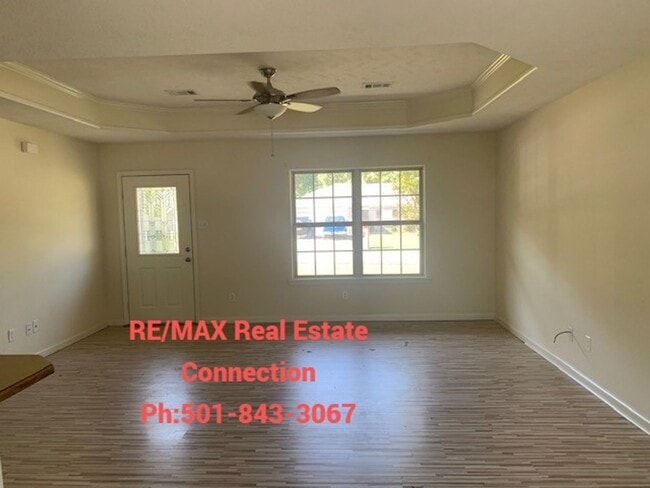201 Plum Dr in Austin, AR - Building Photo - Building Photo