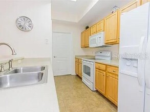 12111 Poppy Field Ln in Orlando, FL - Building Photo - Building Photo
