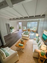 320 7th St in Seal Beach, CA - Building Photo - Building Photo