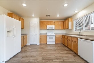 1173 Paradise Mountain Tr in Henderson, NV - Building Photo - Building Photo