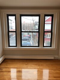 17 Upland Rd, Unit #9 - 5 in Cambridge, MA - Foto de edificio - Building Photo