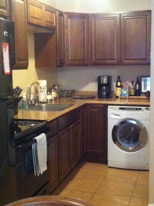 2108 Willow St, Unit B. in Harvey, LA - Foto de edificio - Building Photo