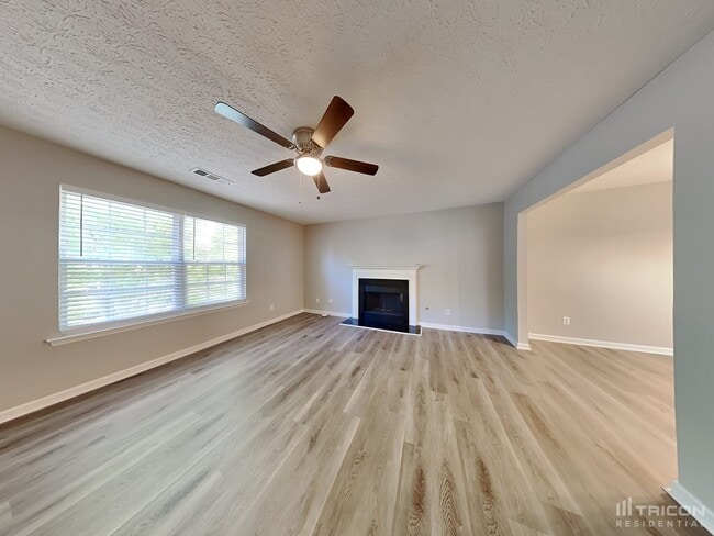 105 Drury Ln in Canton, GA - Building Photo - Building Photo
