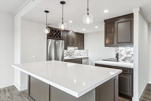 2929 Buffalo Speedway in Houston, TX - Building Photo